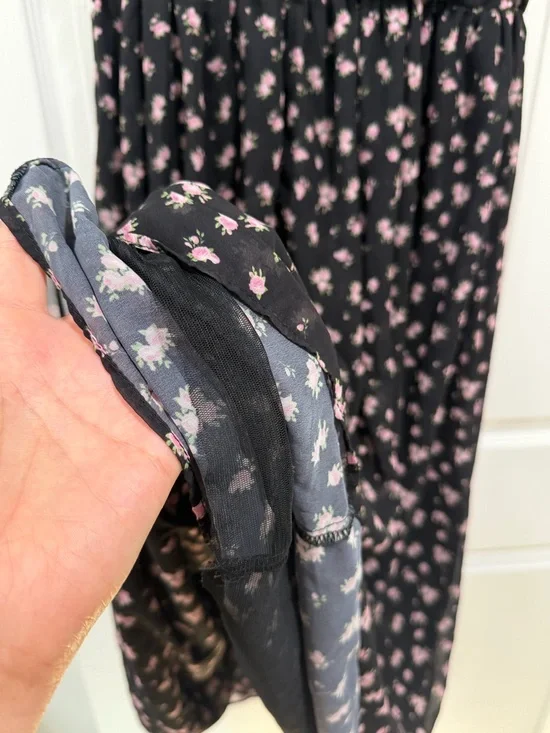 FOR LOVE & LEMONS
NOA MIDI DRESS Black and Floral Size L - Picture 7 of 9